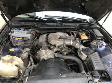 BMW: BMW 3 Series E36 – 318 sedan - Kuzov: sedan, tünd mavi rəng - Model — 12