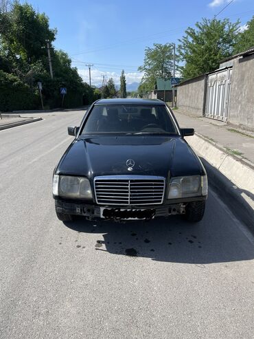 муси буси: Mercedes-Benz W124: 1993 г., 3.2 л, Автомат, Бензин, Седан