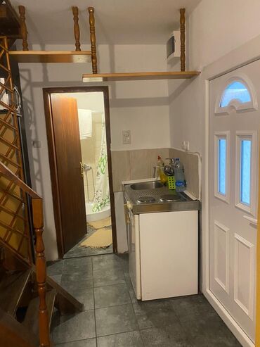 Dugoročni najam stanova: 3 sobe — 25