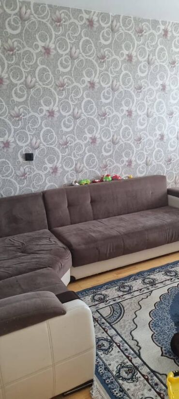 Yeni tikili: Xalqlar Dostluğu metrosuna yaxın, Modern Hospitalın yanında yerləşən 9