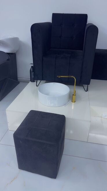 Salon, tibbi mebel dəsti: Gözəllik salonu üçün avadanlıqlar və interyer elementləri - Dairəvi — 5