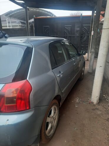 Toyota: Toyota Corolla: 2002 г., 1.6 л, Автомат, Бензин, Хэтчбэк — 7