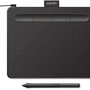 Planşetlər: Wacom brendinin Intuos S Ctl 4100 orta ölçülü qrafik tableti. Yenidir