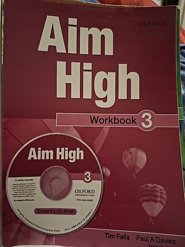 Kitablar və jurnallar: Oxford University – Aim High 1, Aim High 2 və Aim High 3 Tərkib: - — 5