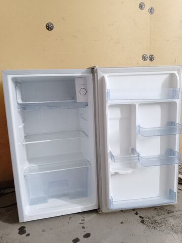 Холодильник Indesit, Б/у, Однокамерный