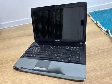 Ноутбуки: Ноутбук, Samsung, 8 ГБ ОЗУ, Intel Core i3, 17 ", Б/у, Для несложных задач, память HDD