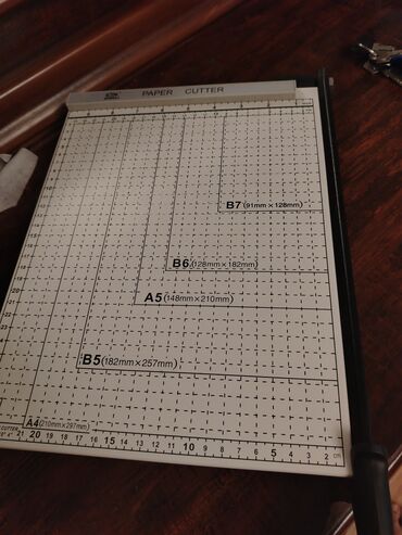 Dəftərlər: Mexaniki Kağız Kəsən (Paper Cutter) – guillotine tipli - Format