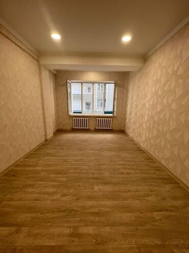 1 комнатная квартира восток 5 в Кыргызстан | Долгосрочная аренда квартир: 1 комната, 42 м², Элитка, 2 этаж, Свежий ремонт, Центральное отопление