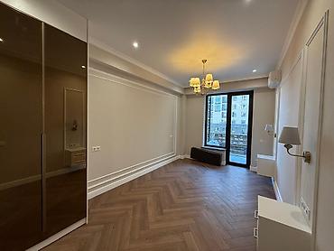 300 000: 3 комнаты, 126 м², бульвар Эркиндик Элитка, 3 этаж — 10