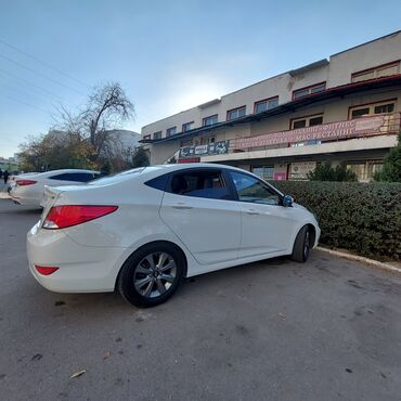 hyundai accent 2008: Hyundai Accent: 2019 г., 1.4 л, Автомат, Бензин