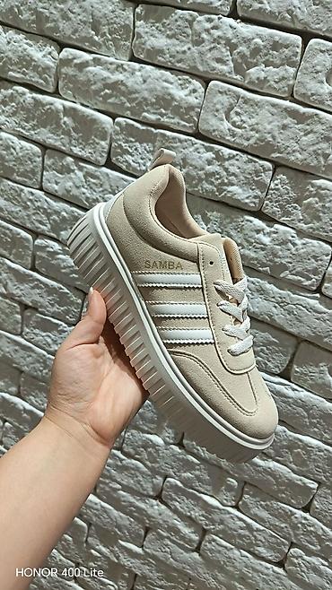 Patike: 👑Broj 36-41 ✅Cena 2500 din Patike sa platformom – model sa tri pruge — 11