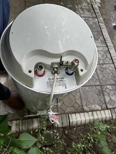 пром холод: Накопительный водонагреватель Объем бака: 80 л, Ariston, Электрический, Панель управления, Эмалированная сталь, Б/у — 3