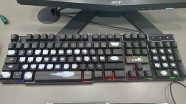 Masaüstü kompüterlər və iş stansiyaları: Masaüstü kompüterlər işləkdir. 6 ədəd PC, 6 ədəd monitor, 6 ədəd — 4