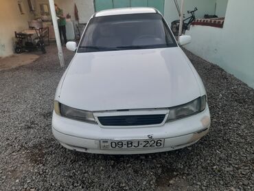 Daewoo Nexia: 1.5 l | 1997 il Sedan