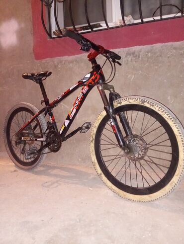 İdman velosipedləri: İşlənmiş Dağ velosipedi Adidas, 24", sürətlərin sayı: 24, Ünvandan götürmə