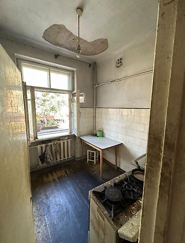 Продажа квартир: 3 комнаты, 72 м², Золотой квадрат Сталинка, 2 этаж, Требуется ремонт — 8