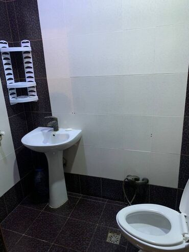 Yeni tikili: 3 otaqlı, Yeni tikili, m. Xalqlar Dostluğu, 100 kv. m — 10