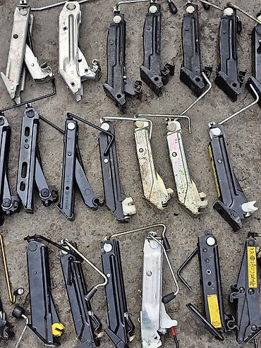 Инструменты для авто: Оригинальные домкраты для VW / Audi / Skoda / Opel / Ford / Renault — 7