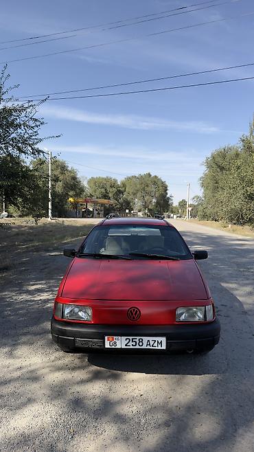 вампер на спринтер: Volkswagen Passat: 1990 г., 1.8 л, Механика, Бензин, Универсал — 2