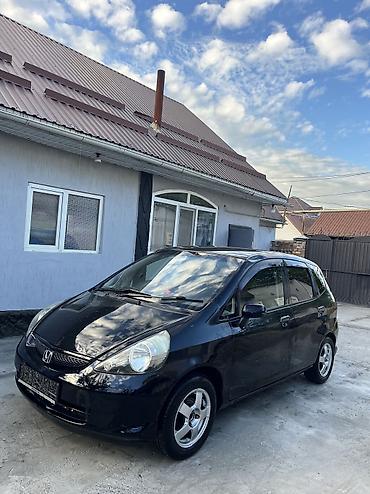 aida: Honda Fit: 2003 г., 1.3 л, Вариатор, Бензин, Хэтчбэк — 2