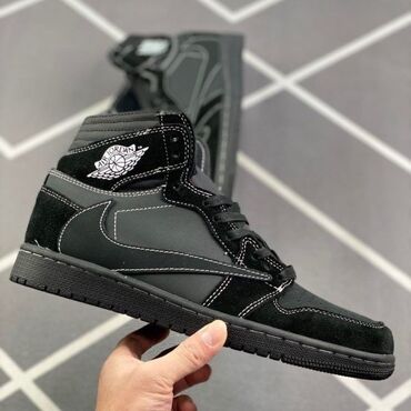 сапоги баскони: 👟 Nike SB Dunk Low — стиль менен сапаттын айкалышы! 📦 Кыргызстан