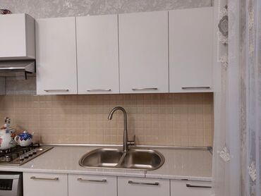 Uzunmüddətli kirayə mənzillər: Xirdalan polis shobesinin arxasinda.5 ci mehelle. hundurde kiraye ev.3 -da lalafo.az — 9 Uzunmüddətli kirayə mənzillər: Xirdalan polis shobesinin arxasinda.5 ci mehelle. hundurde kiraye ev.3 — 9