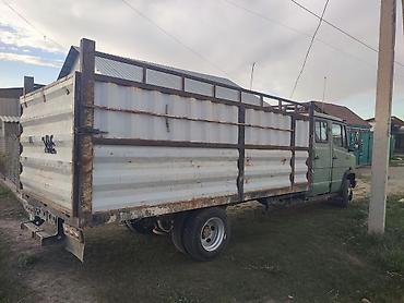 е60 4 4: Грузовой автомобиль Mercedes-Benz 814D с двойной кабиной и — 3