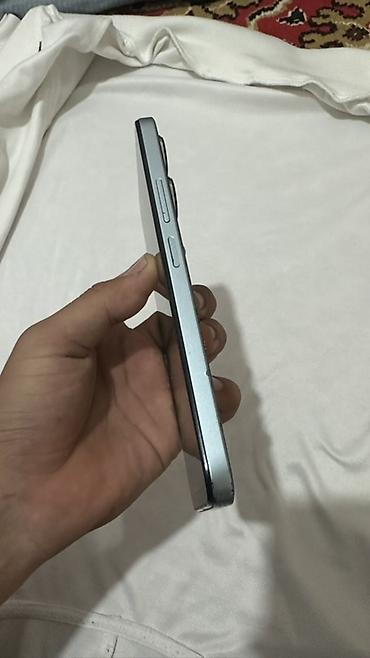 смартфон xiaomi redmi note 14: Redmi, Redmi 13, Б/у, 128 ГБ, цвет - Серебристый — 2