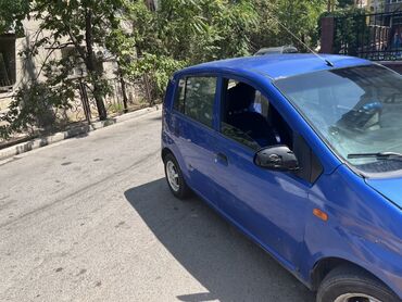 кофр на крышу автомобиля: Daihatsu Cuore: 2003 г., 1 л, Бензин, Хетчбек