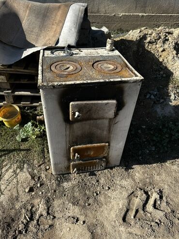 печка буржуй: Твердотопливная отопительно-варочная печь (буржуйка с плитой) -