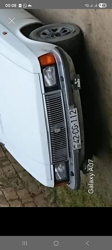 yeni vaz 21011: Lənkəran nömrəsidir.1500m satıllr.
Maşın özü də satılır 4.800m — 1