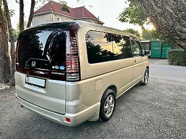 авто домик: Honda Stepwgn: 2005 г., 2 л, Газ — 4