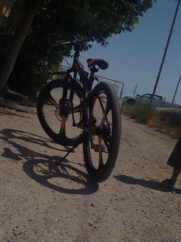 Təzə alnıb 31.07.2025 alnıb BMX Velosipedi qatlanan 21 günün