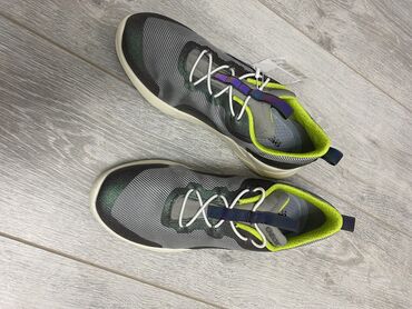 серые спортивные штаны: Geox обувь размер 38 новые оригинал
