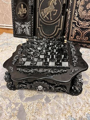 Şahmatlar: Lüks dekorativ şahmat dəsti - Material: Qara rəngli, yüksək — 2