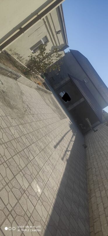 Bağ evlərinin satışı: Bakı, Şüvəlan qəs., 160 kv. m, 5 otaqlı, Hovuzsuz, Kanalizasiya, Kombi, Qaz -da lalafo.az — 10 Bağ evlərinin satışı: Bakı, Şüvəlan qəs., 160 kv. m, 5 otaqlı, Hovuzsuz, Kanalizasiya, Kombi, Qaz — 10