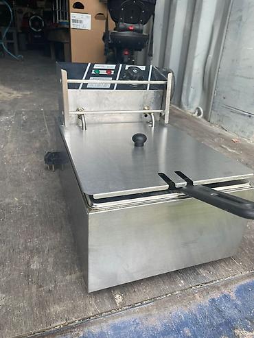 Фастфуд: *Продам готовый бизнес-комплект для кафе/шаурмы: оборудование и мебель — 2