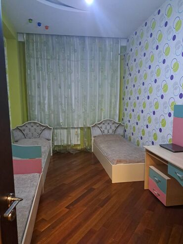 Uzunmüddətli kirayə mənzillər: Memar Əcəmi metrosu, 4 cü mikrorayon dairəsində,14 mərtəbənin,14-cü — 3