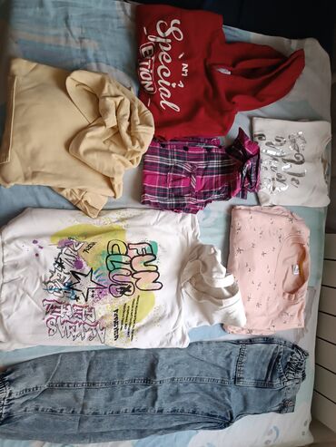 lupilu odeca za bebe: Bundle: T-shirts, For girls, age: 8-9 years
