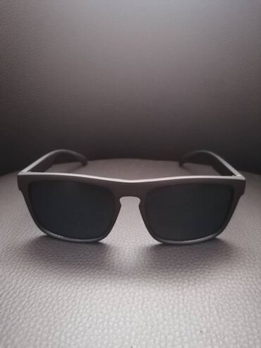 klompe za bolnicu: Sunglasses