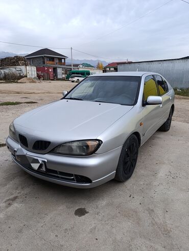 Nissan: Nissan Primera: 1999 г., 2 л, Вариатор, Бензин, Хэтчбэк