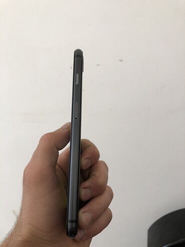 ayfon 6 plus qiymeti: IPhone 8 Plus, 64 GB, Qara, Barmaq izi