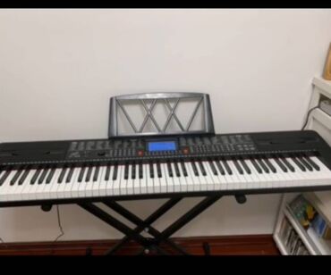 Pianolar: Piano, Rəqəmsal, Yeni, Pulsuz çatdırılma — 19