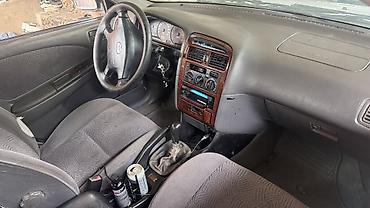 Toyota Avensis: 1999 г., 1.8 л, Кол менен иштөөчү, Бензин, Универсал lalafo.kg да — 4 Toyota Avensis: 1999 г., 1.8 л, Кол менен иштөөчү, Бензин, Универсал — 4