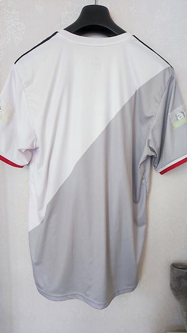 Futbolkalar: Futbolka, Adidas — 3