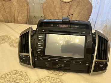 Digər aksesuarlar: Toyota Land Cruiser 200 Manitor ideyal 2008-2015-ci il BARTER