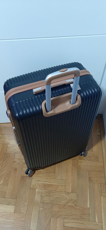 Putni koferi i torbe: Veliki kofer, bоја - Crna — 6