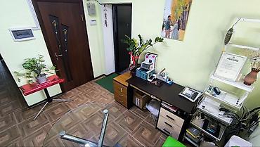 Продажа офисов: Продажа офисов 95 м², С ремонтом, С мебелью, Многоэтажное здание, Цокольный этаж этаж — 9