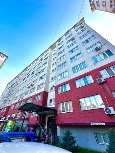 киевская 49: 1 комната, 47 м², 106 серия улучшенная, 8 этаж, Старый ремонт