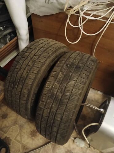 купить зимние шины бу: Автомобильная шина с маркировкой 215/60R16 95H Характеристики